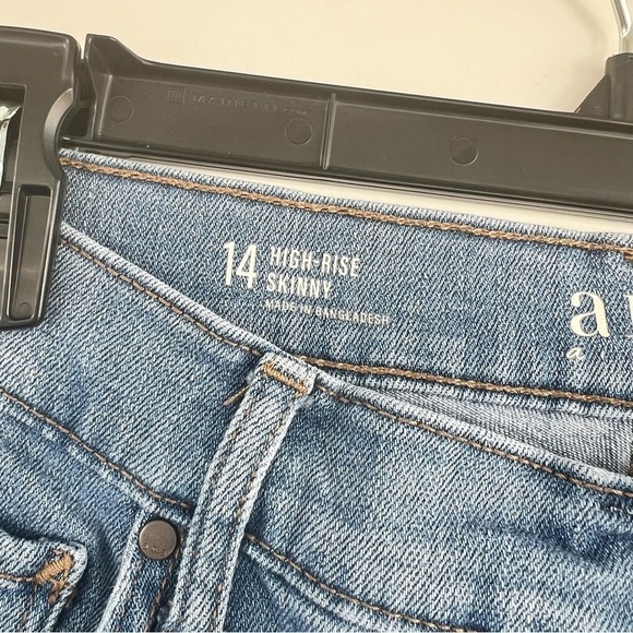 Ana, high-rise skinny jeans size 14 - Picture 4 of 9